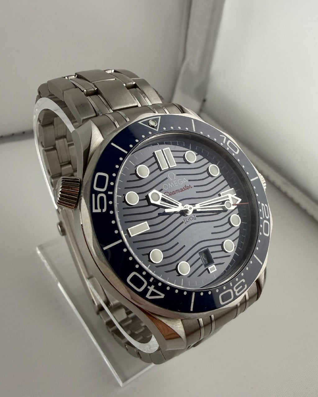 Omega 210.30.42.20.03.001