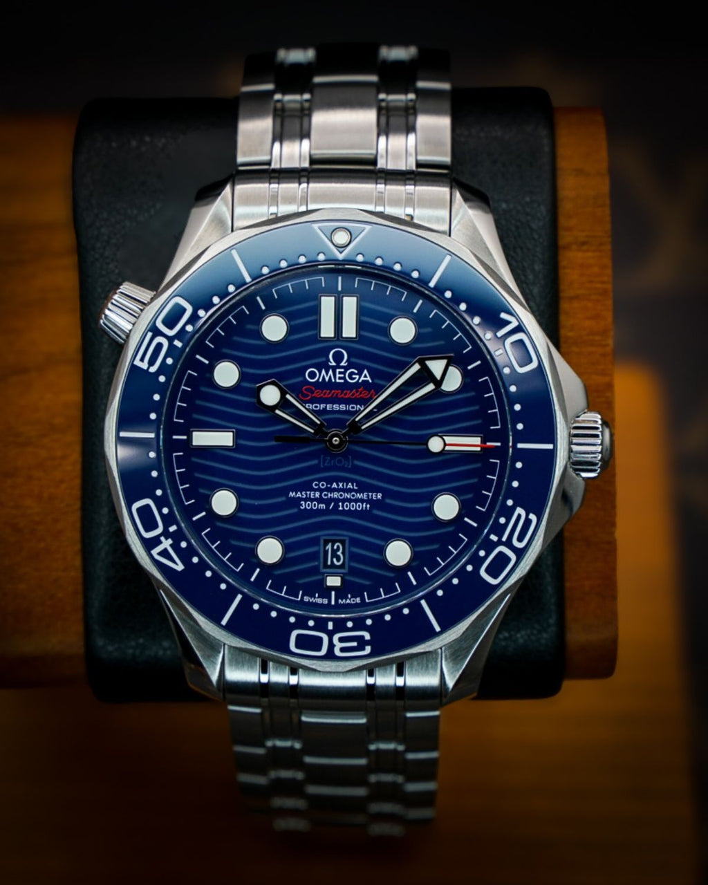 Omega 210.30.42.20.03.001