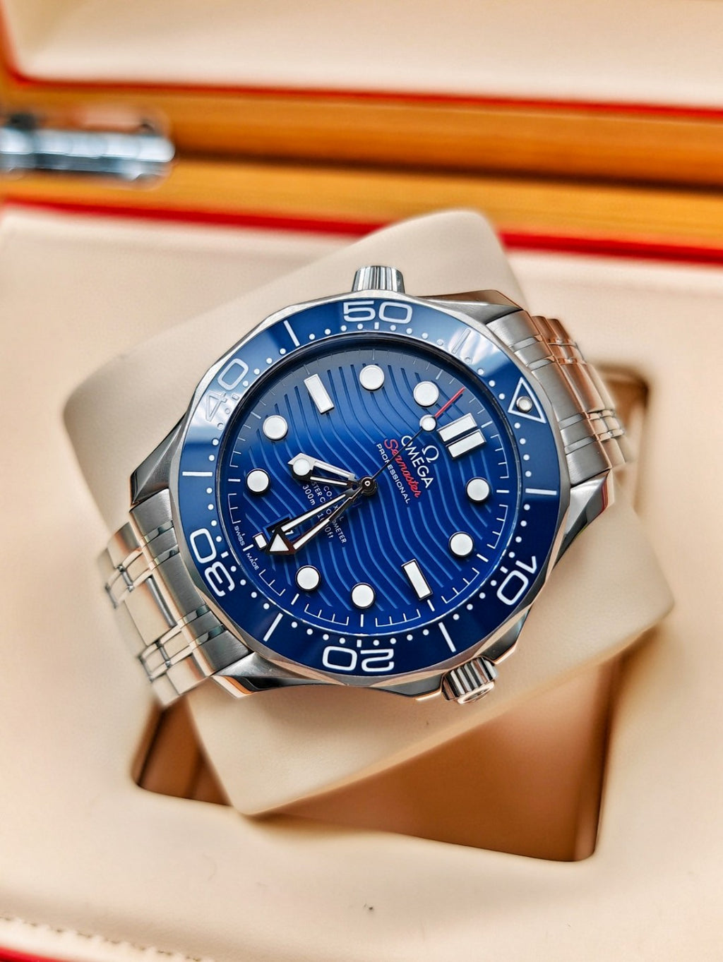 Omega 210.30.42.20.03.001