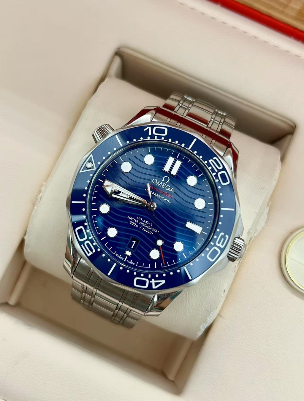 Omega 210.30.42.20.03.001