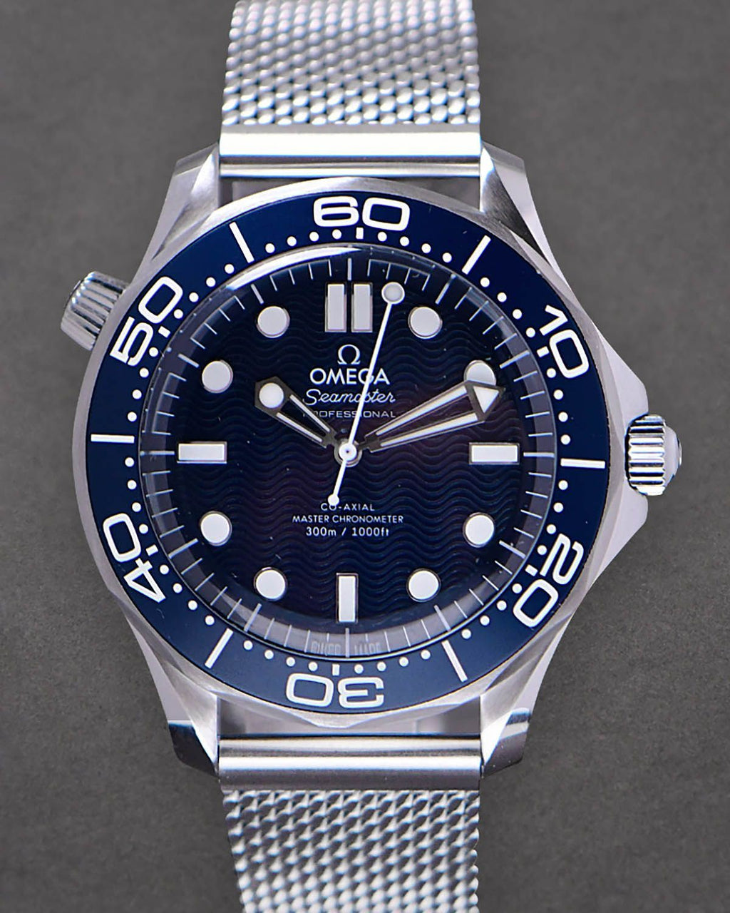 Omega 210.30.42.20.03.002