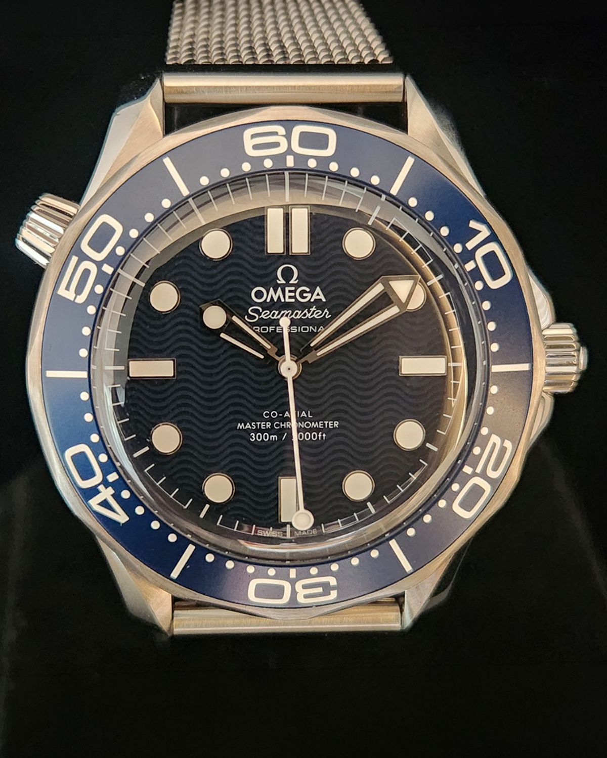 Omega 210.30.42.20.03.002