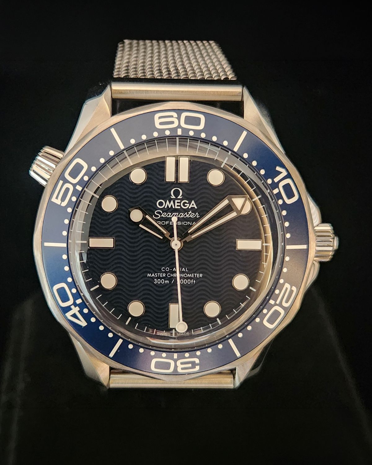 Omega 210.30.42.20.03.002