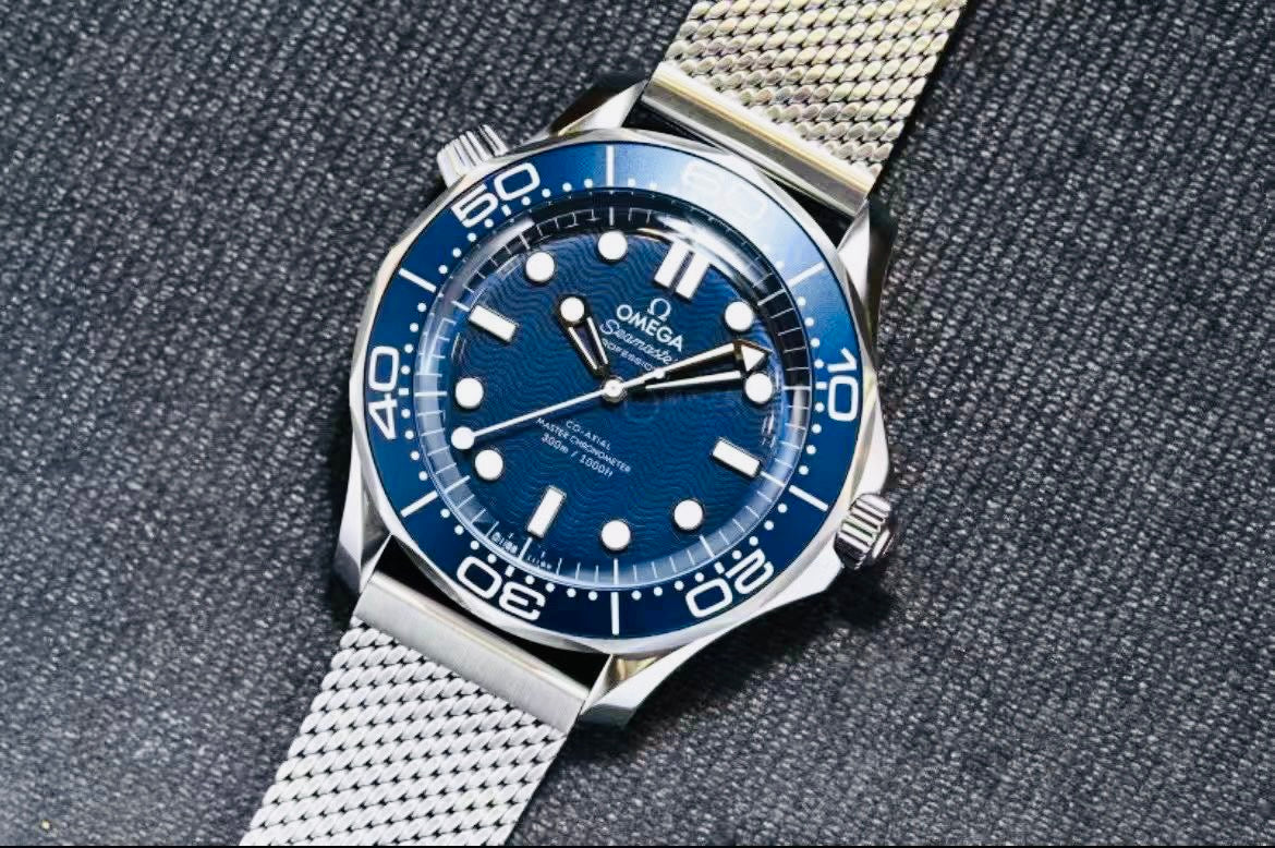 Omega 210.30.42.20.03.002
