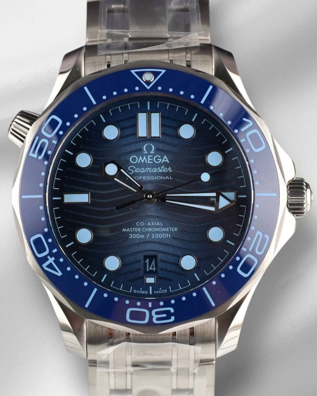 Omega 210.30.42.20.03.003