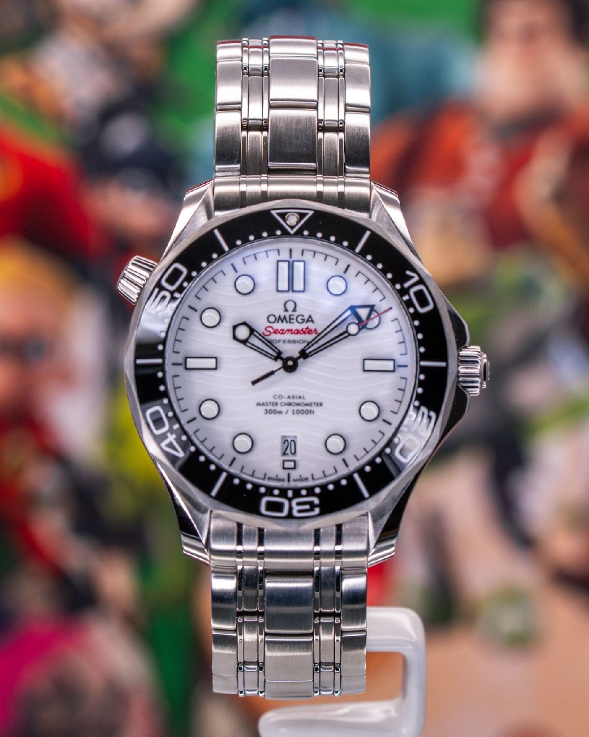 Omega 210.30.42.20.04.001