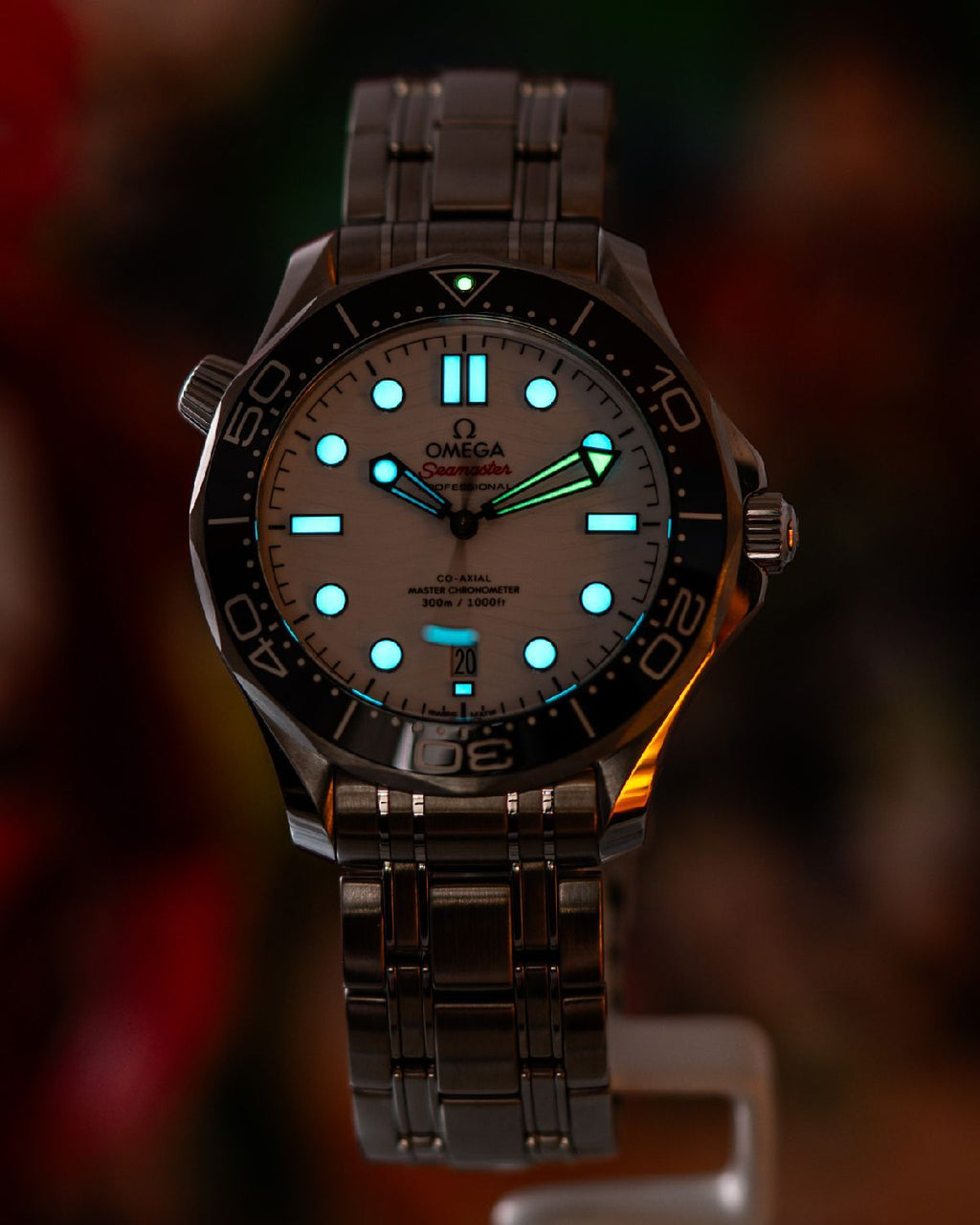 Omega 210.30.42.20.04.001