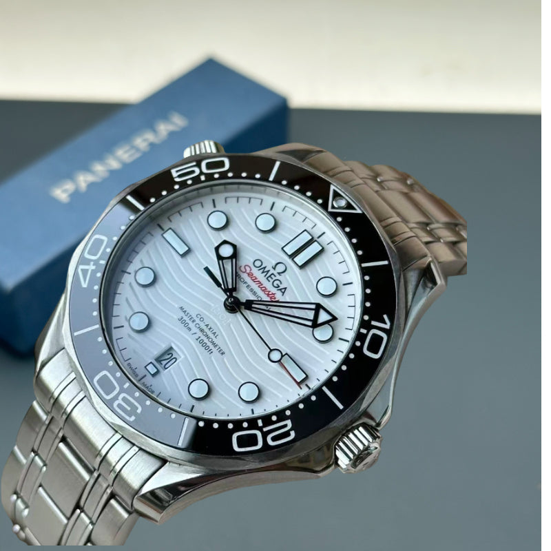 Omega 210.30.42.20.04.001