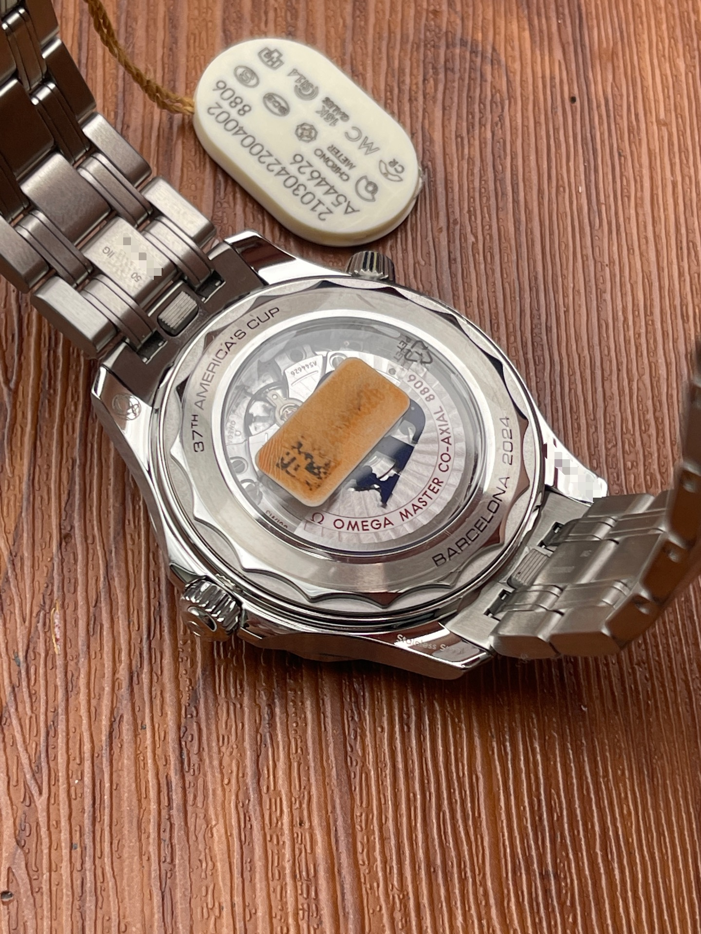 Omega 210.30.42.20.04.002