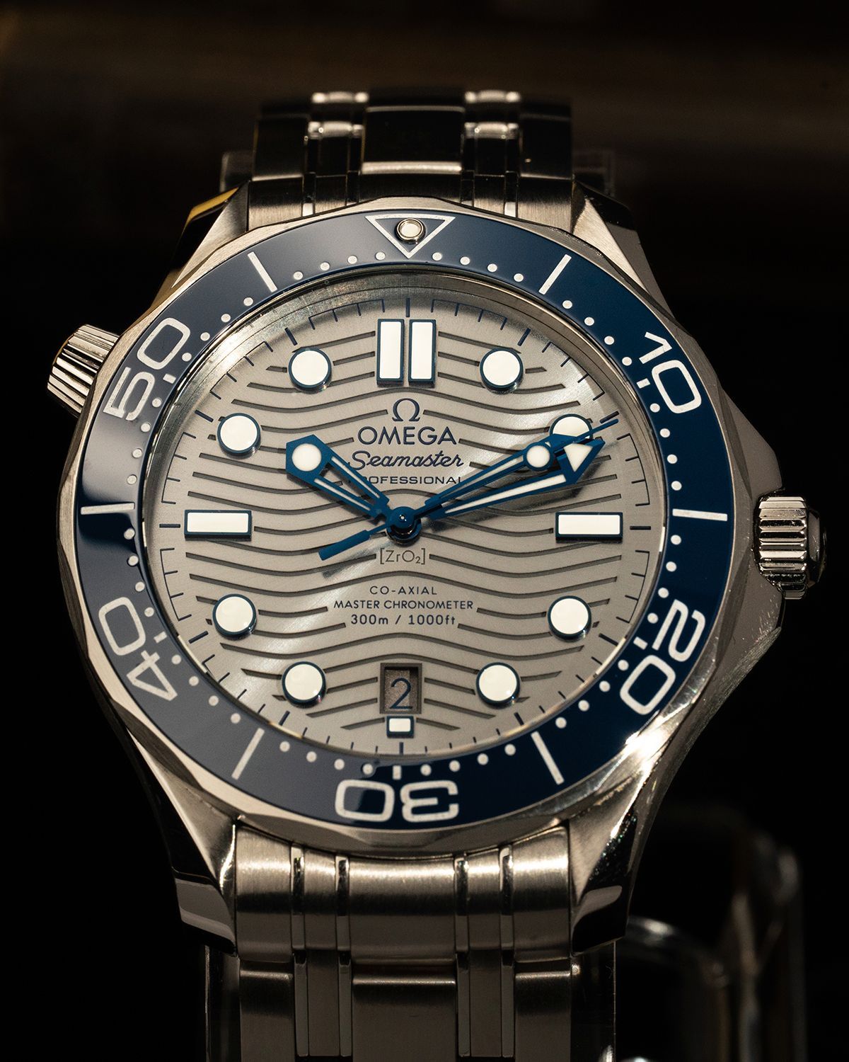 Omega 210.30.42.20.06.001