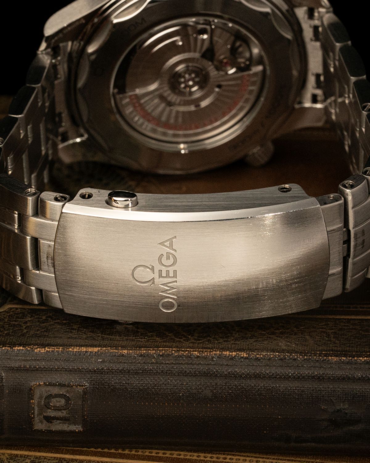 Omega 210.30.42.20.06.001