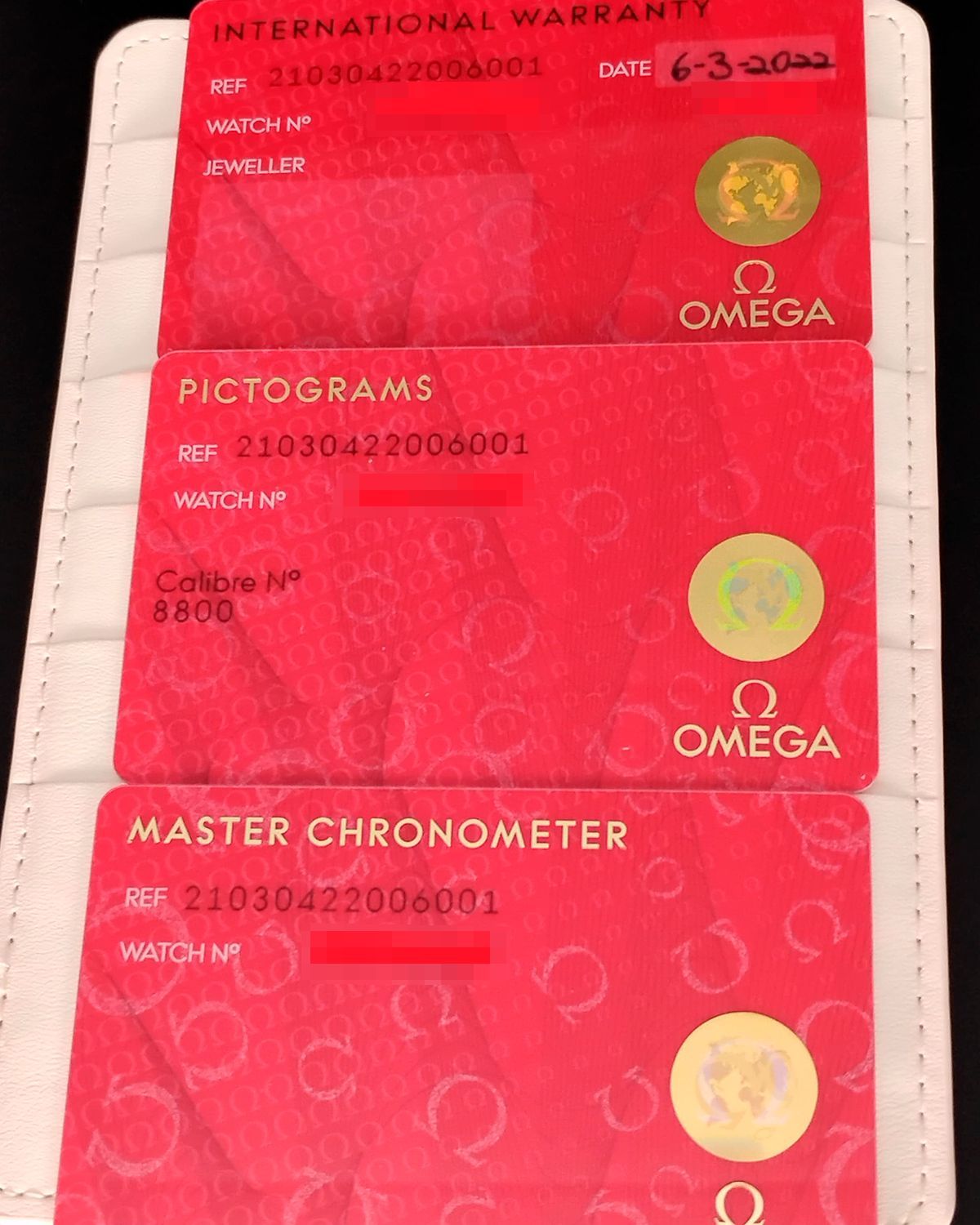 Omega 210.30.42.20.06.001
