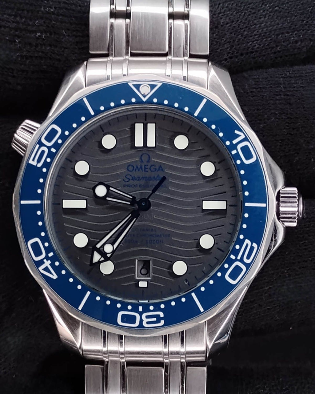 Omega 210.30.42.20.06.001