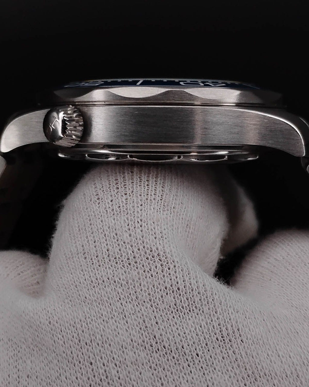Omega 210.30.42.20.06.001