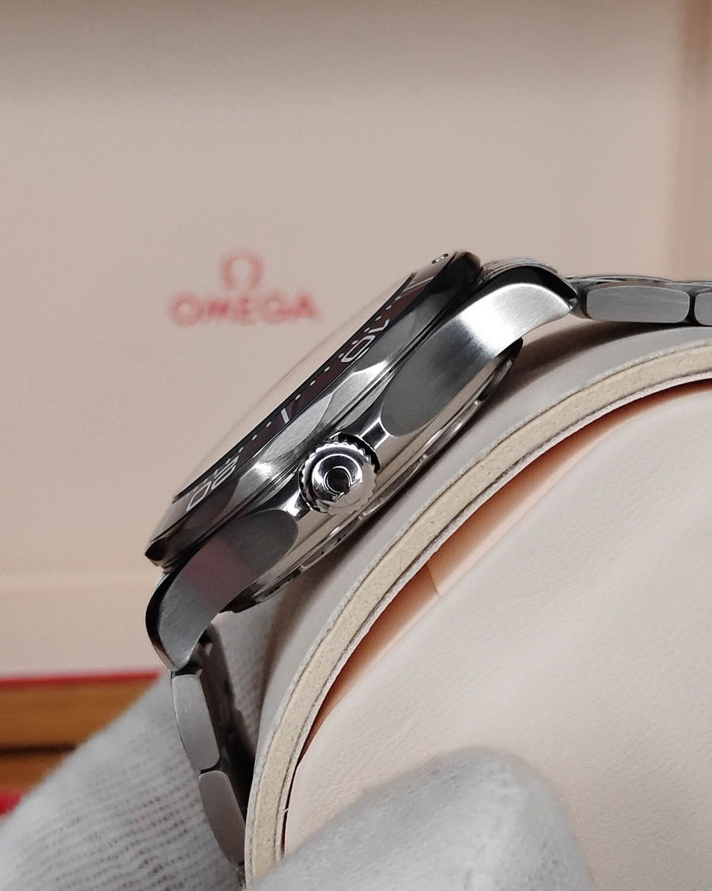 Omega 210.30.42.20.06.001