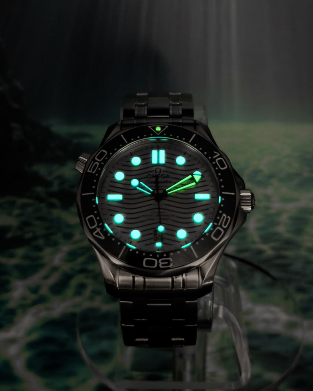 Omega 210.30.42.20.06.001