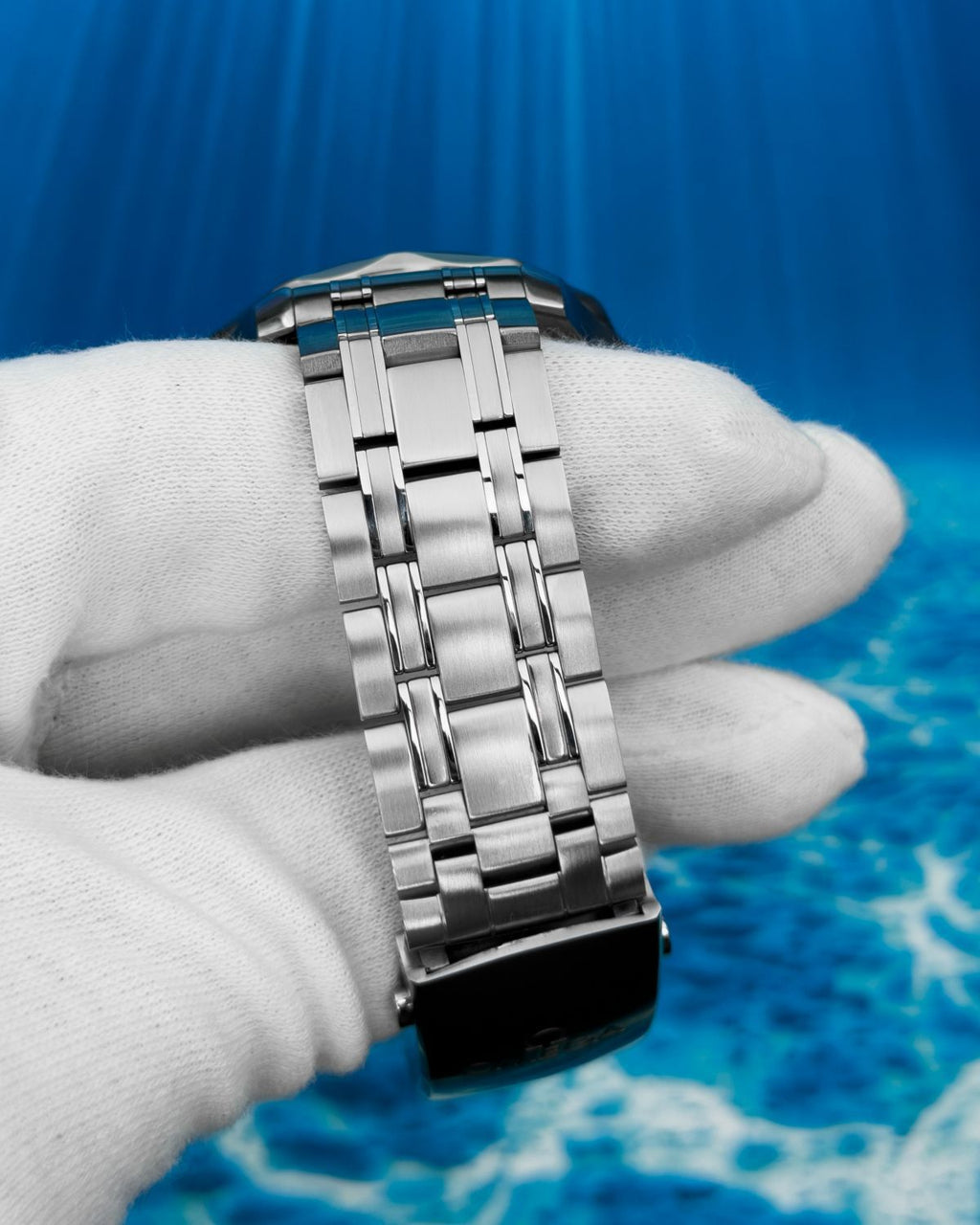 Omega 210.30.42.20.06.001