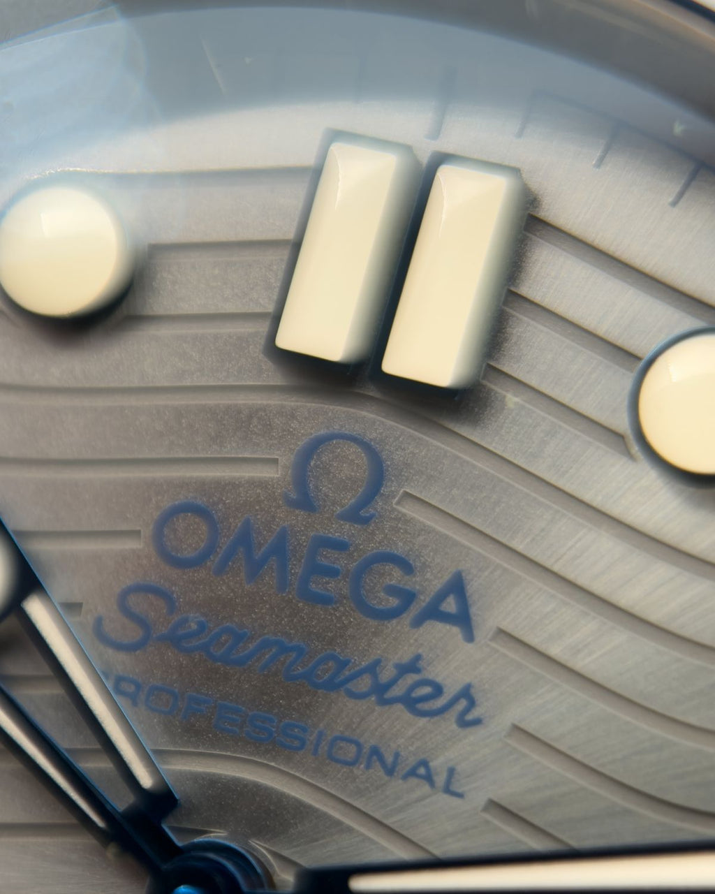 Omega 210.30.42.20.06.001