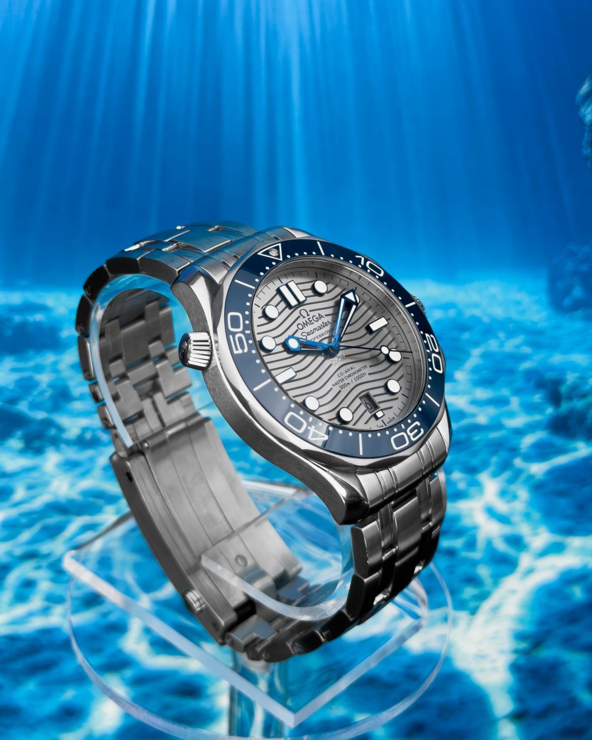 Omega 210.30.42.20.06.001