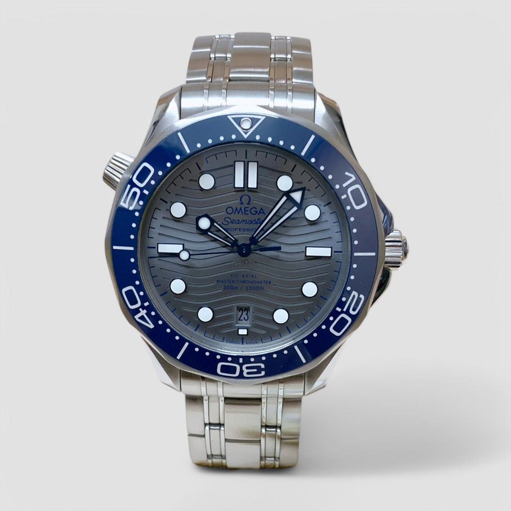 Omega 210.30.42.20.06.001