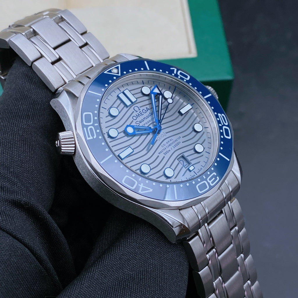 Omega 210.30.42.20.06.001