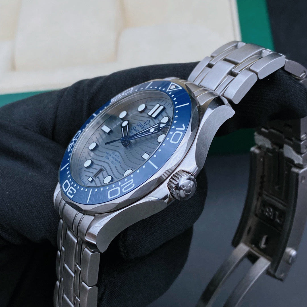 Omega 210.30.42.20.06.001