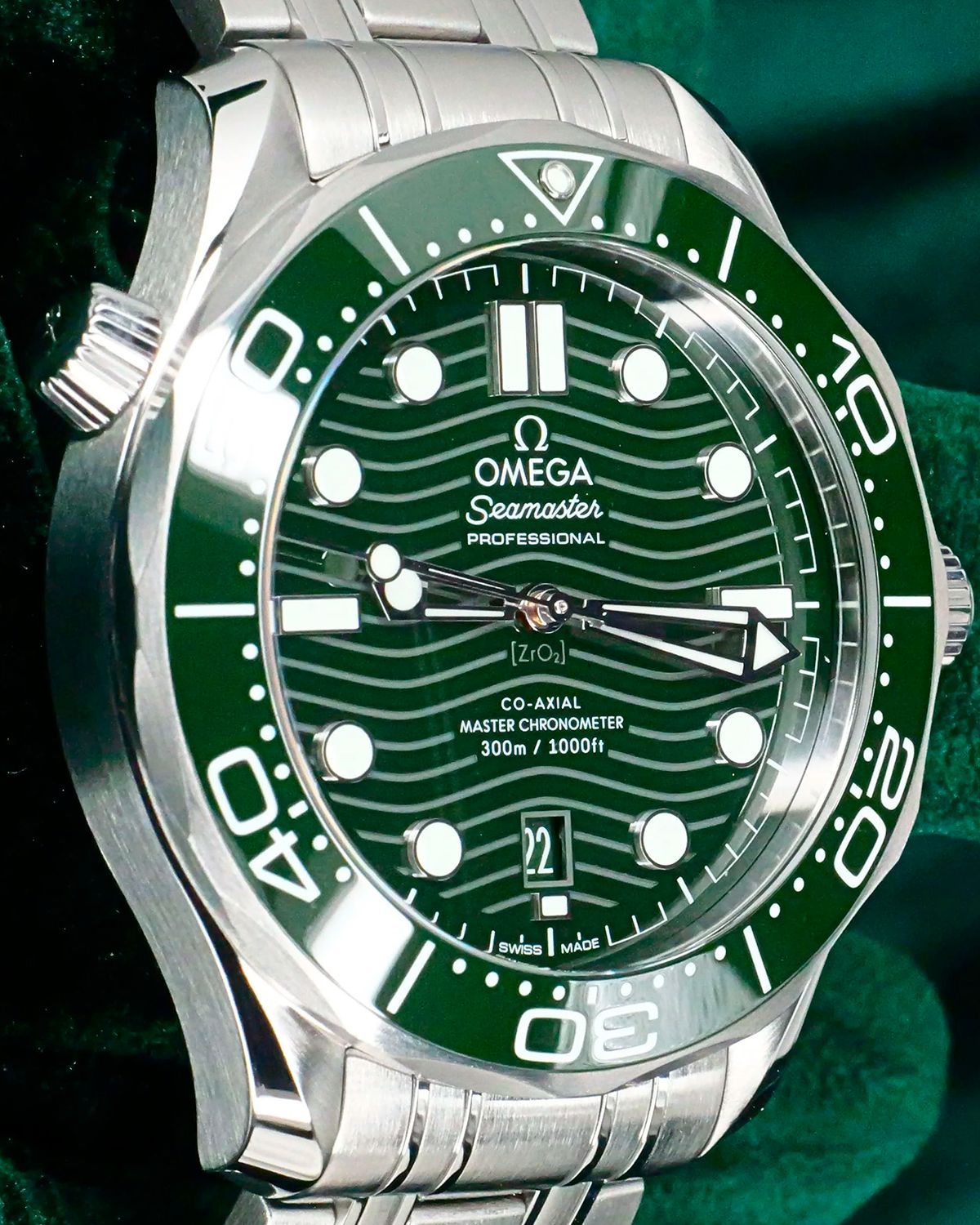 Omega 210.30.42.20.10.001