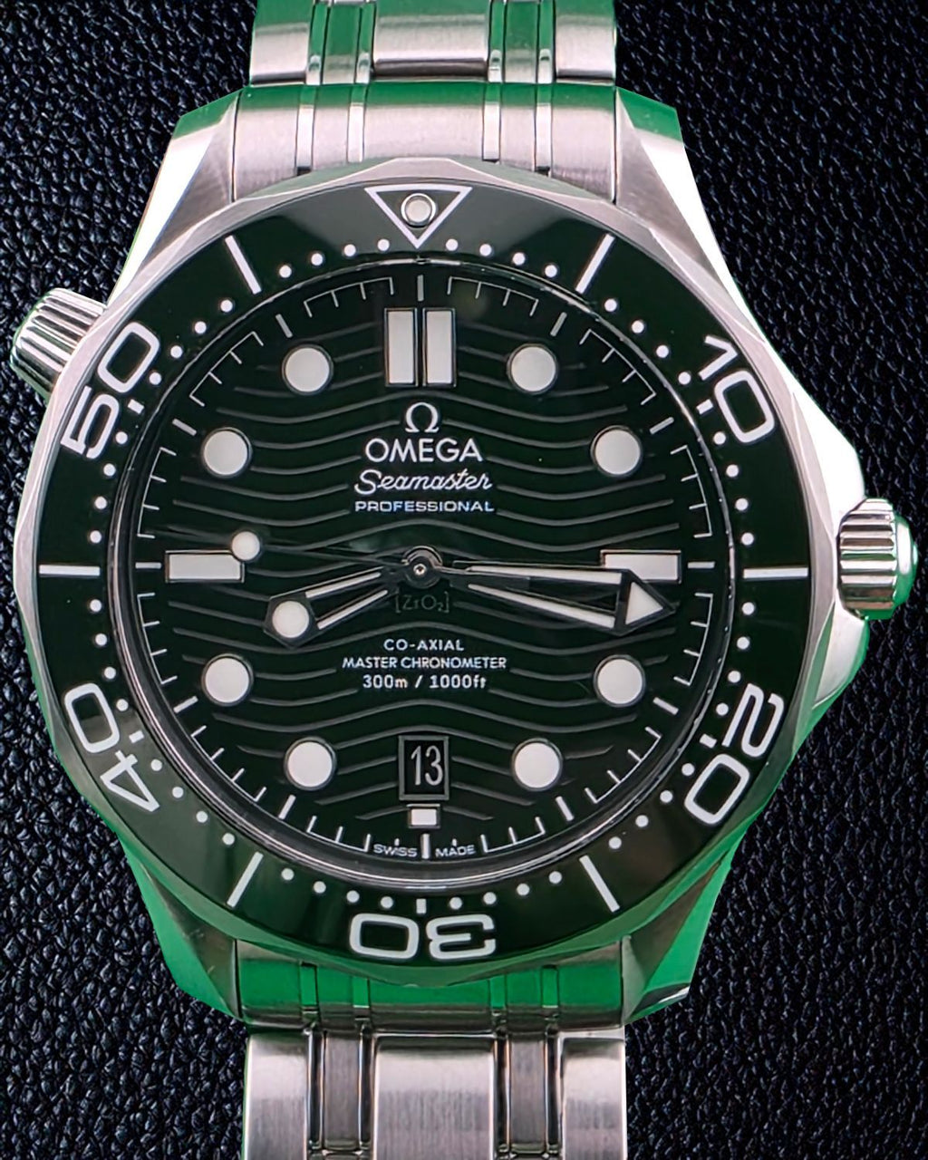 Omega 210.30.42.20.10.001