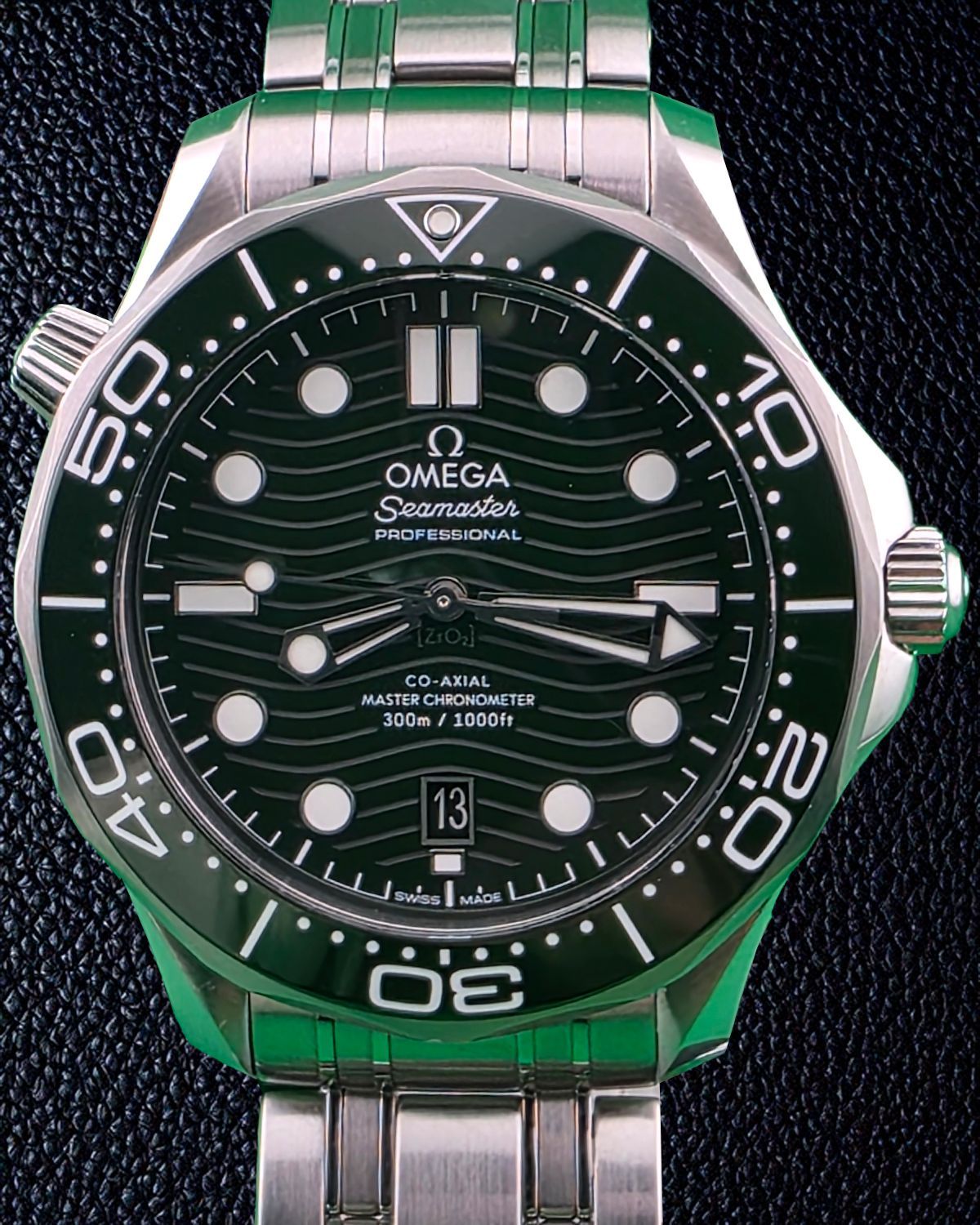 Omega 210.30.42.20.10.001