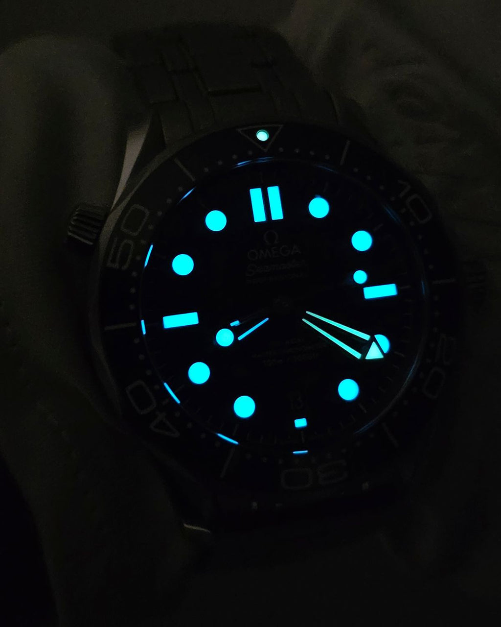 Omega 210.30.42.20.10.001
