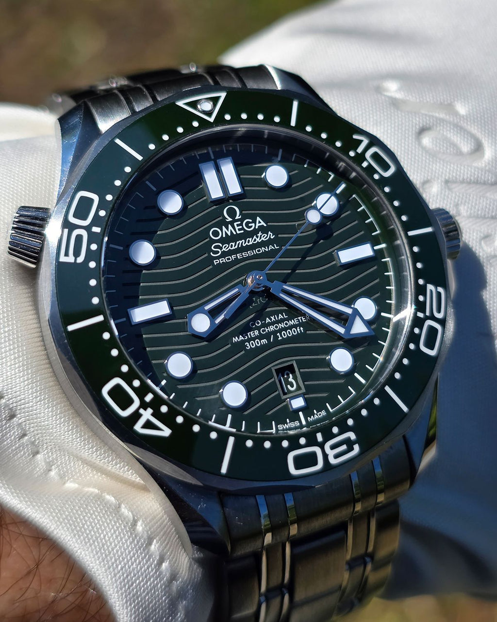 Omega 210.30.42.20.10.001
