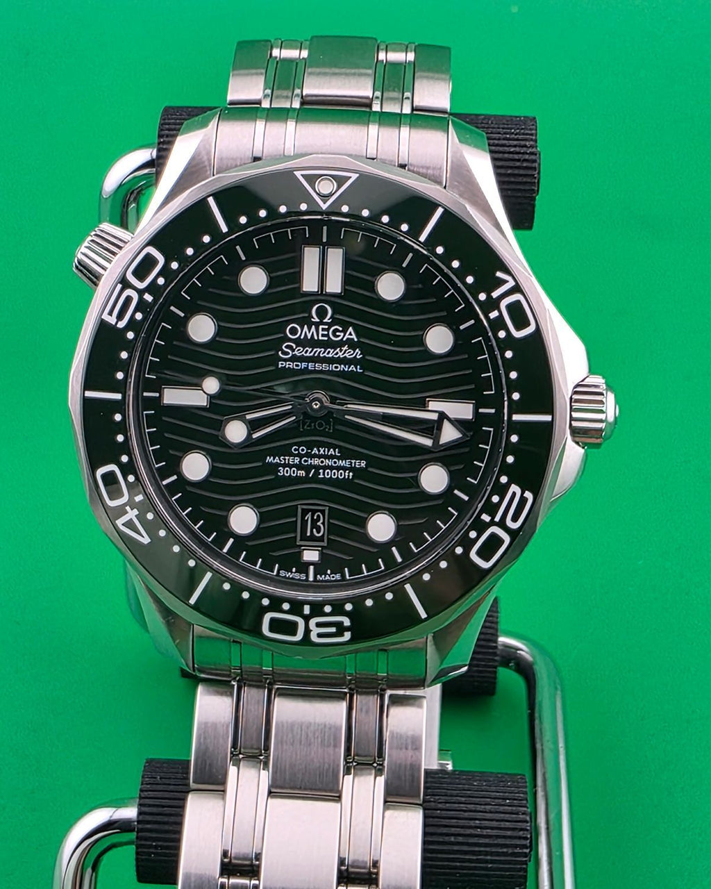 Omega 210.30.42.20.10.001