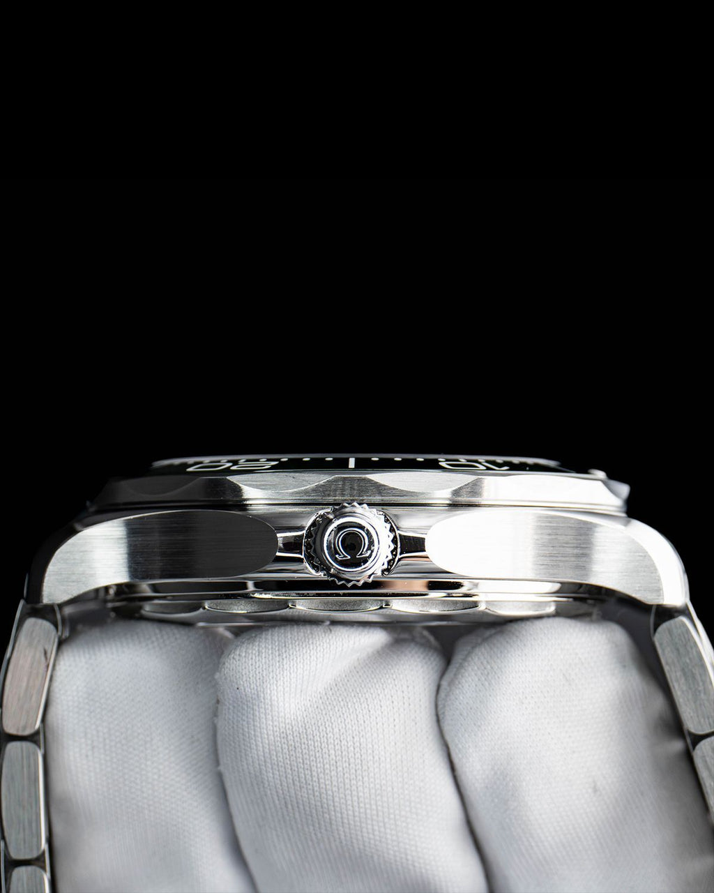 Omega 210.30.42.20.10.001