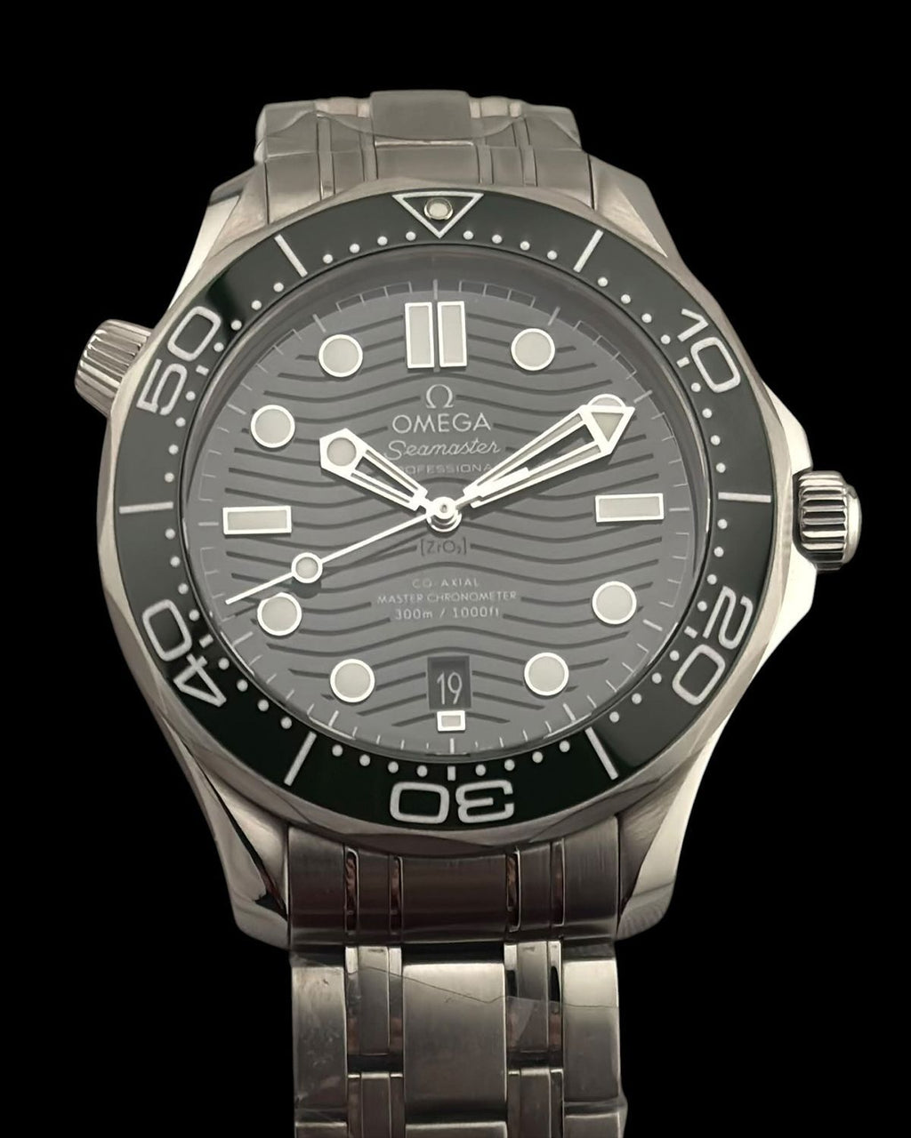 Omega 210.30.42.20.10.001