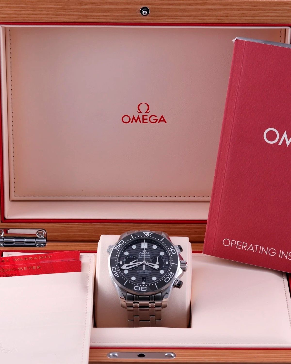 Omega 210.30.44.51.01.001