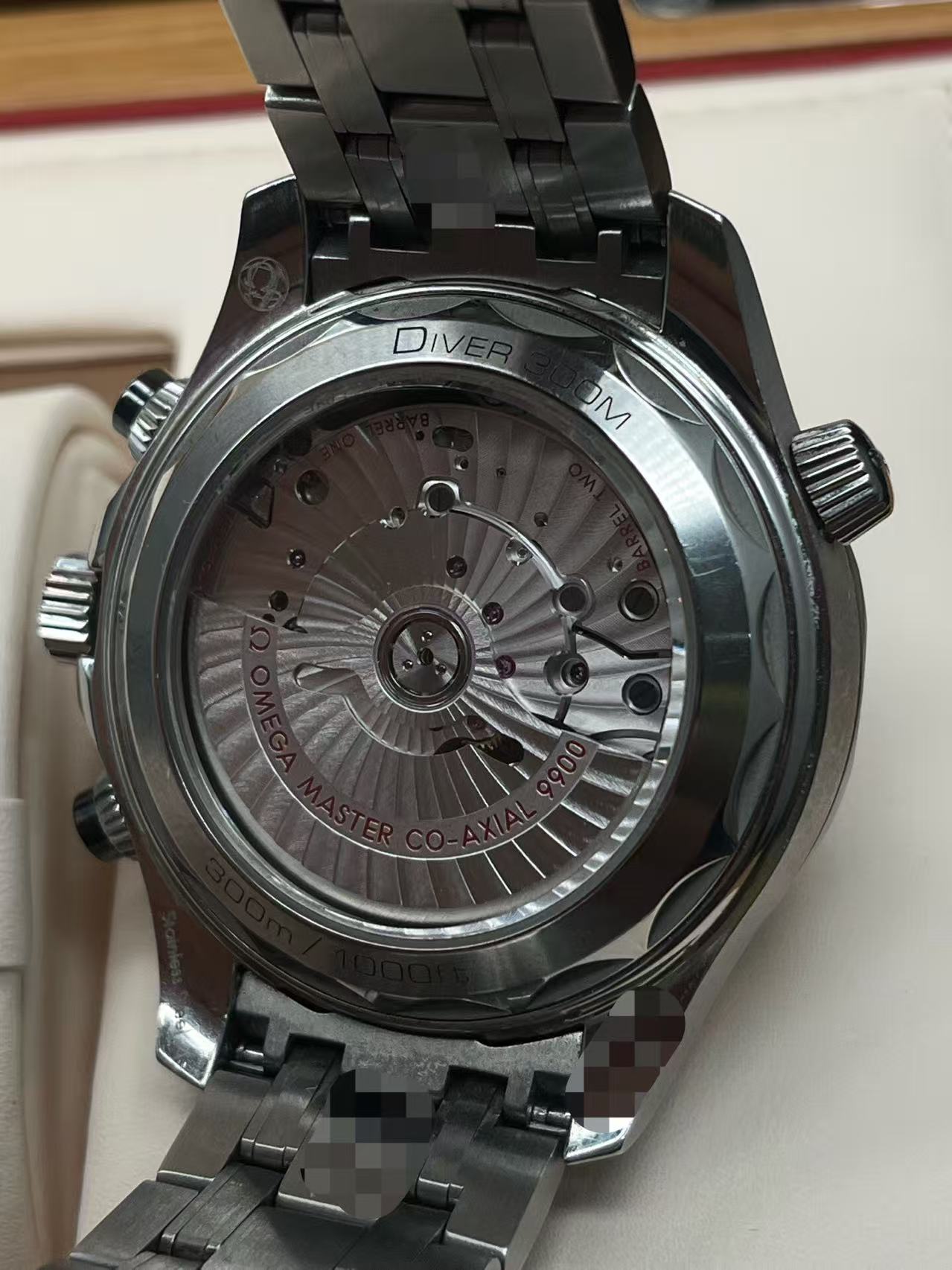 Omega 210.30.44.51.01.001
