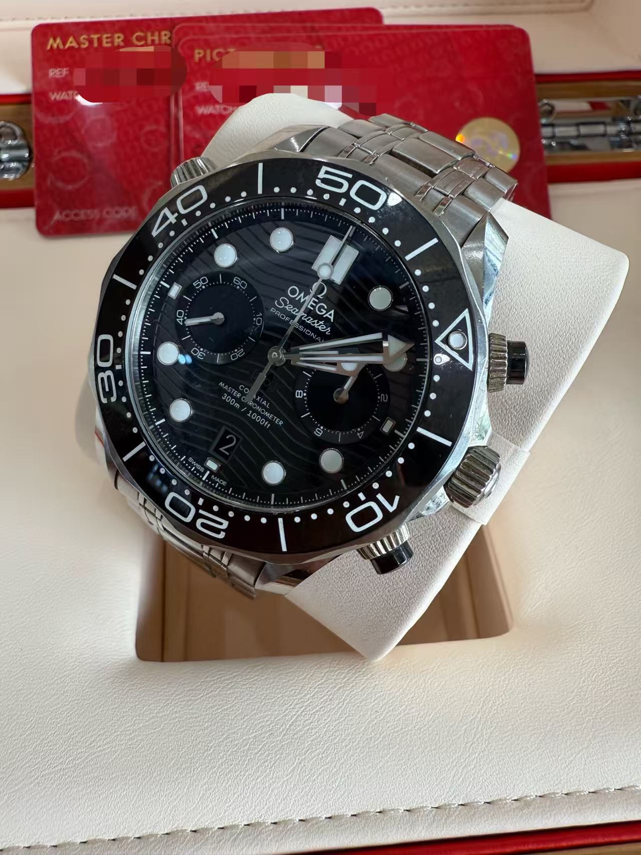 Omega 210.30.44.51.01.001