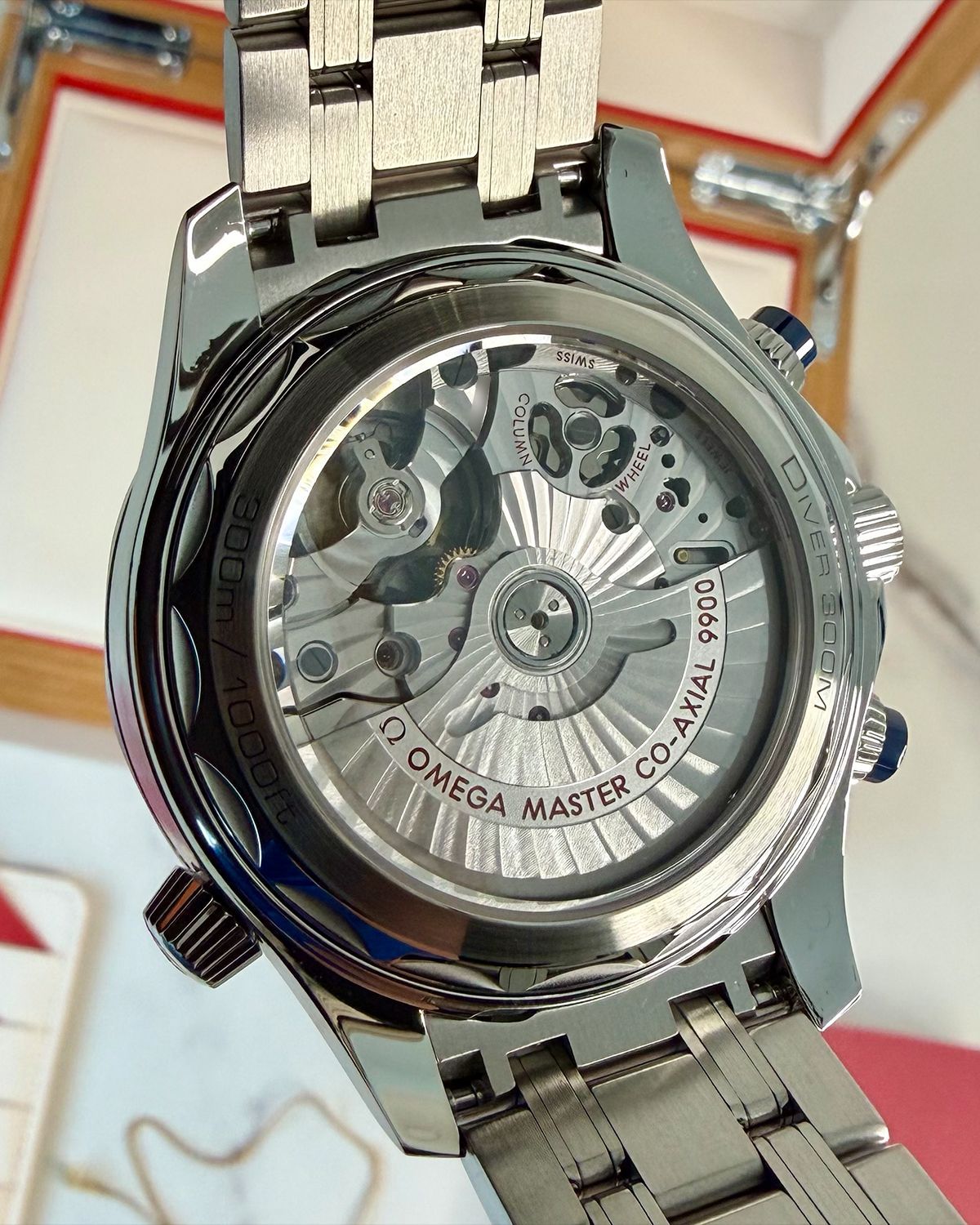 Omega 210.30.44.51.03.001