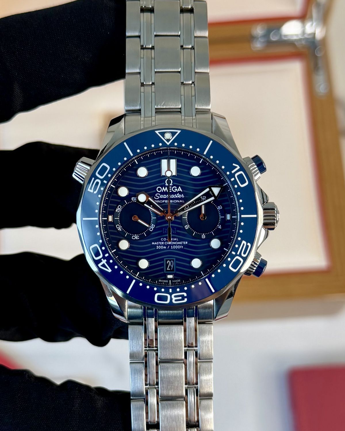 Omega 210.30.44.51.03.001