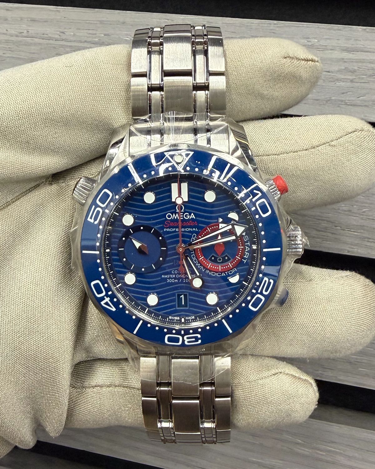 Omega 210.30.44.51.03.002