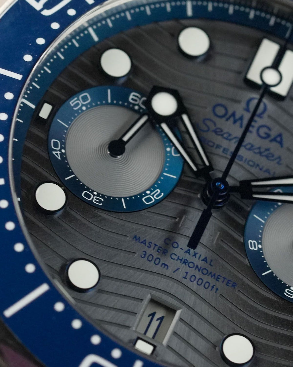 Omega 210.30.44.51.06.001