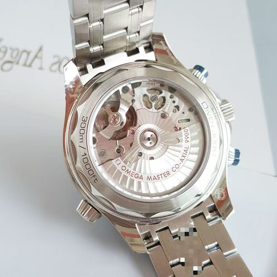 Omega 210.30.44.51.06.001