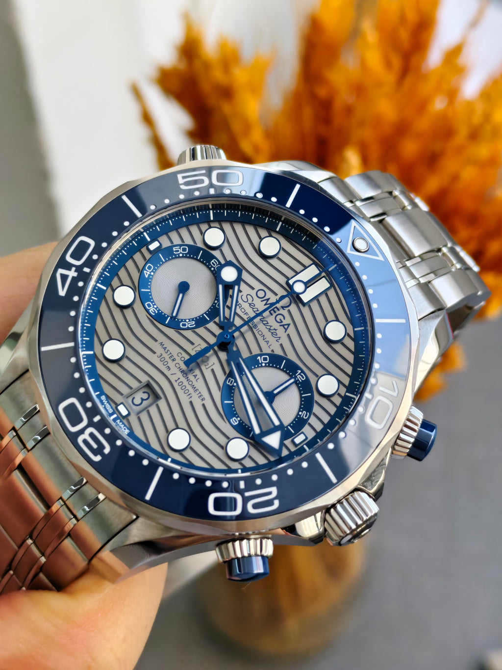 Omega 210.30.44.51.06.001