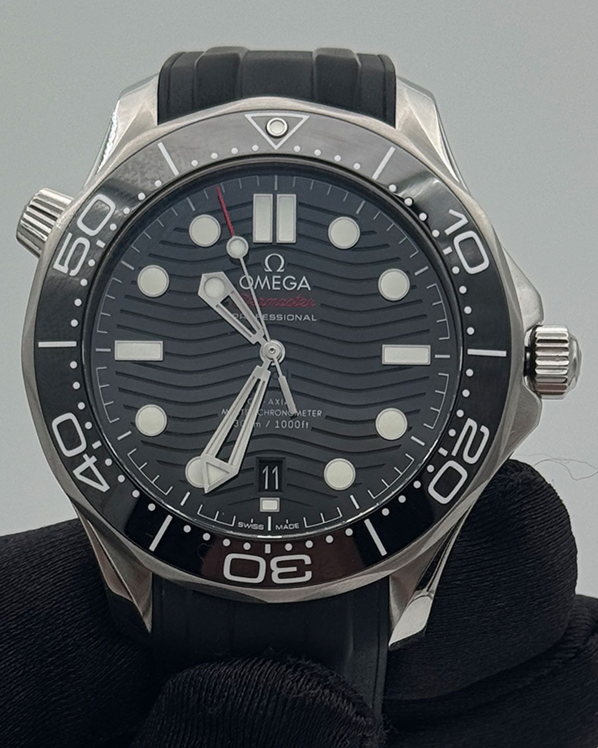 Omega 210.32.42.20.01.001