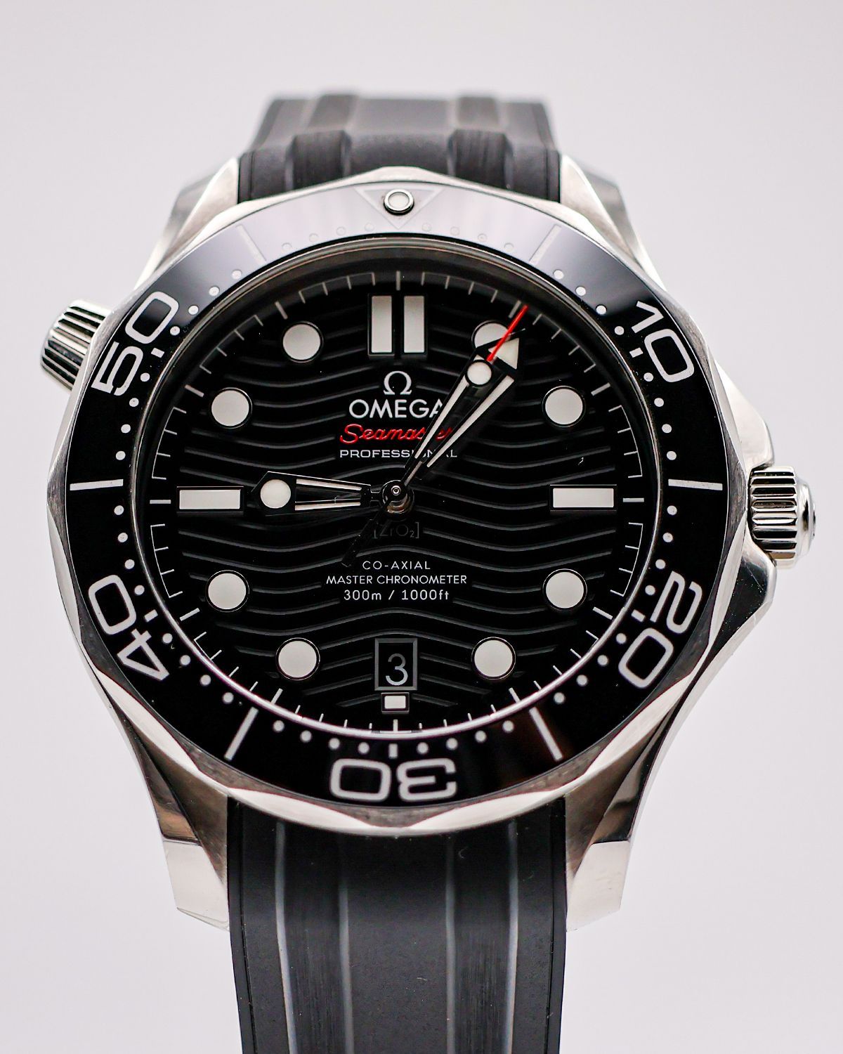 Omega 210.32.42.20.01.001