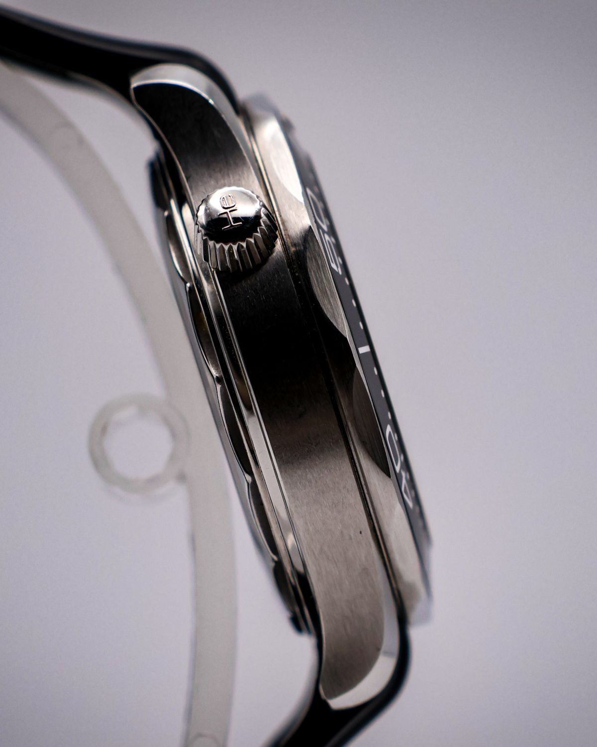 Omega 210.32.42.20.01.001