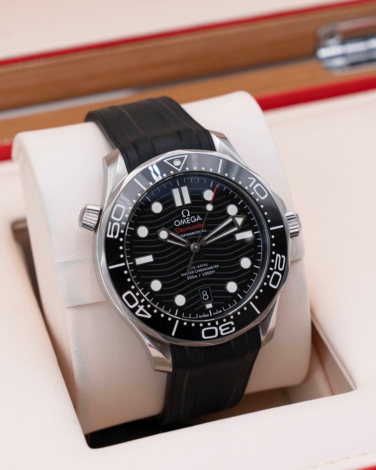Omega 210.32.42.20.01.001