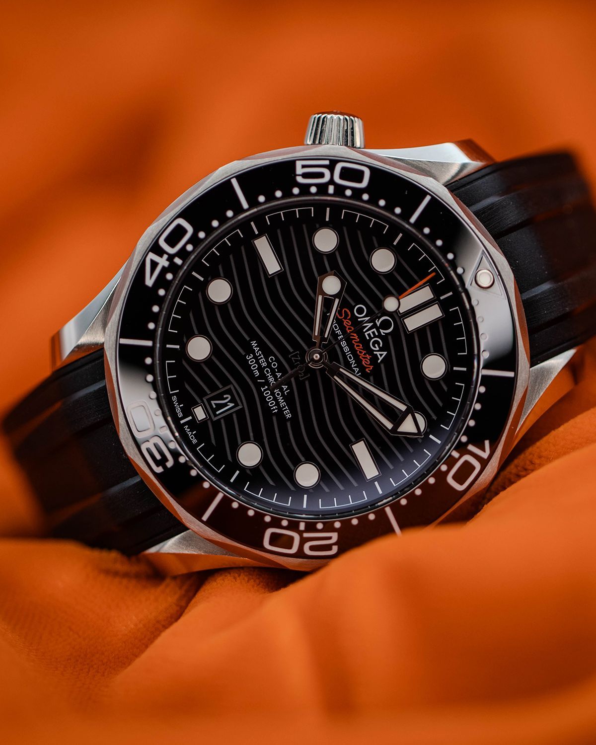Omega 210.32.42.20.01.001