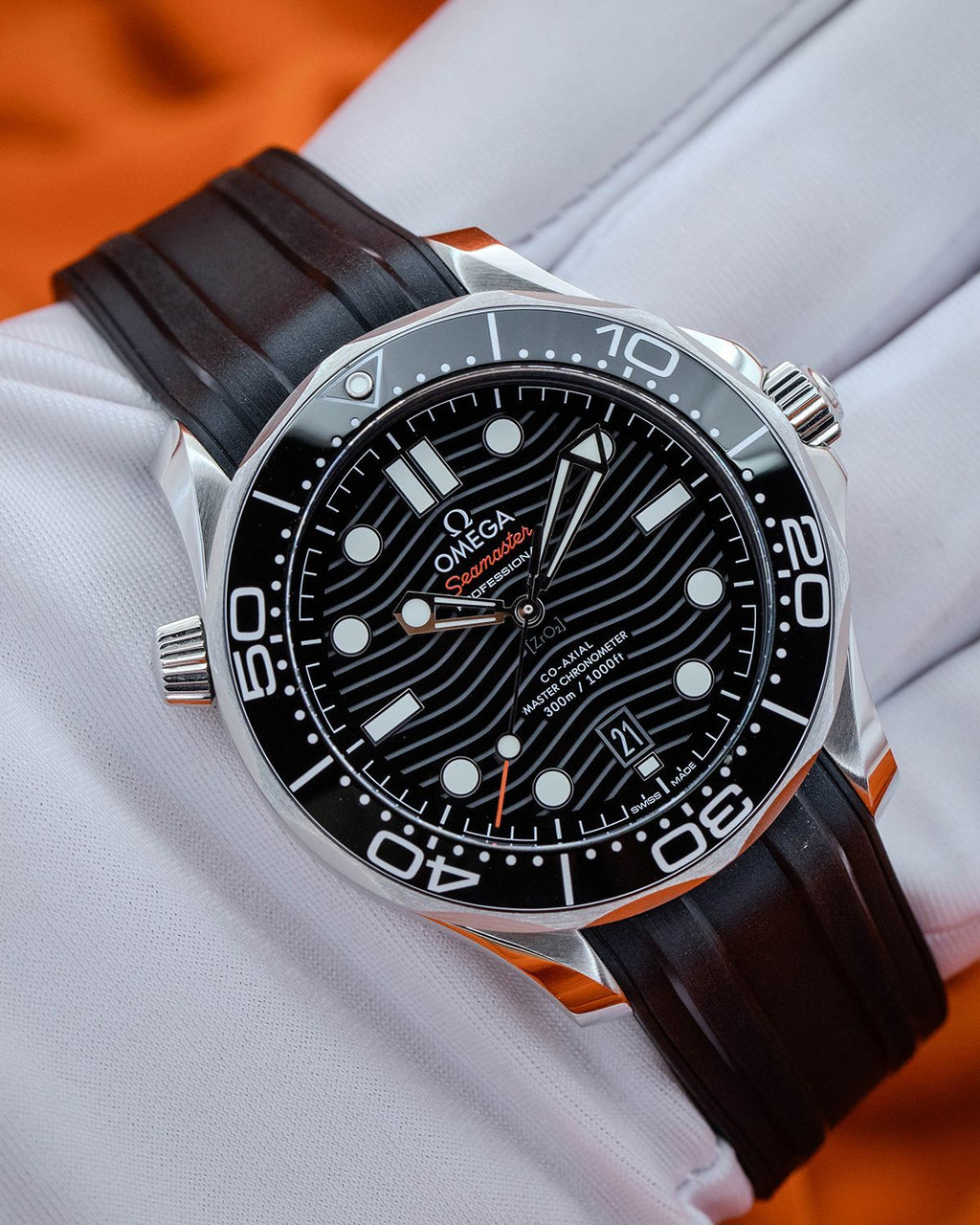 Omega 210.32.42.20.01.001