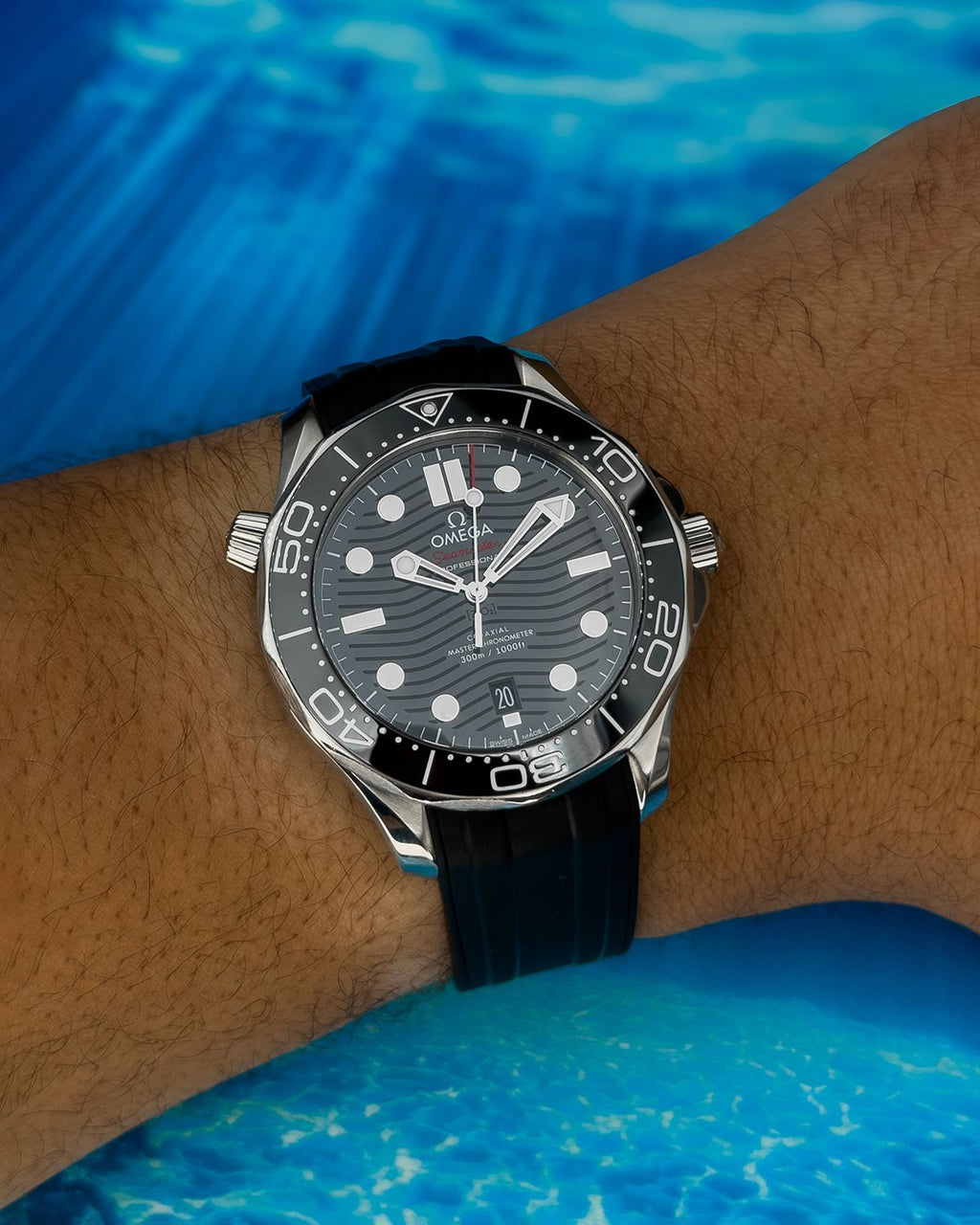 Omega 210.32.42.20.01.001